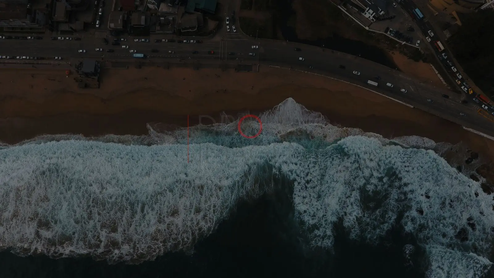 Olas rompiendo en la playa, Viña del Mar