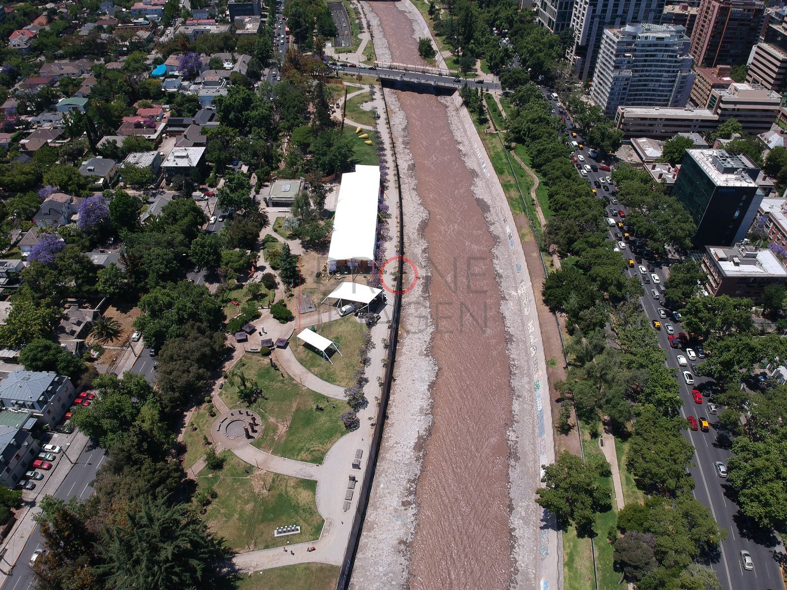 Río Mapocho y parque, Providencia