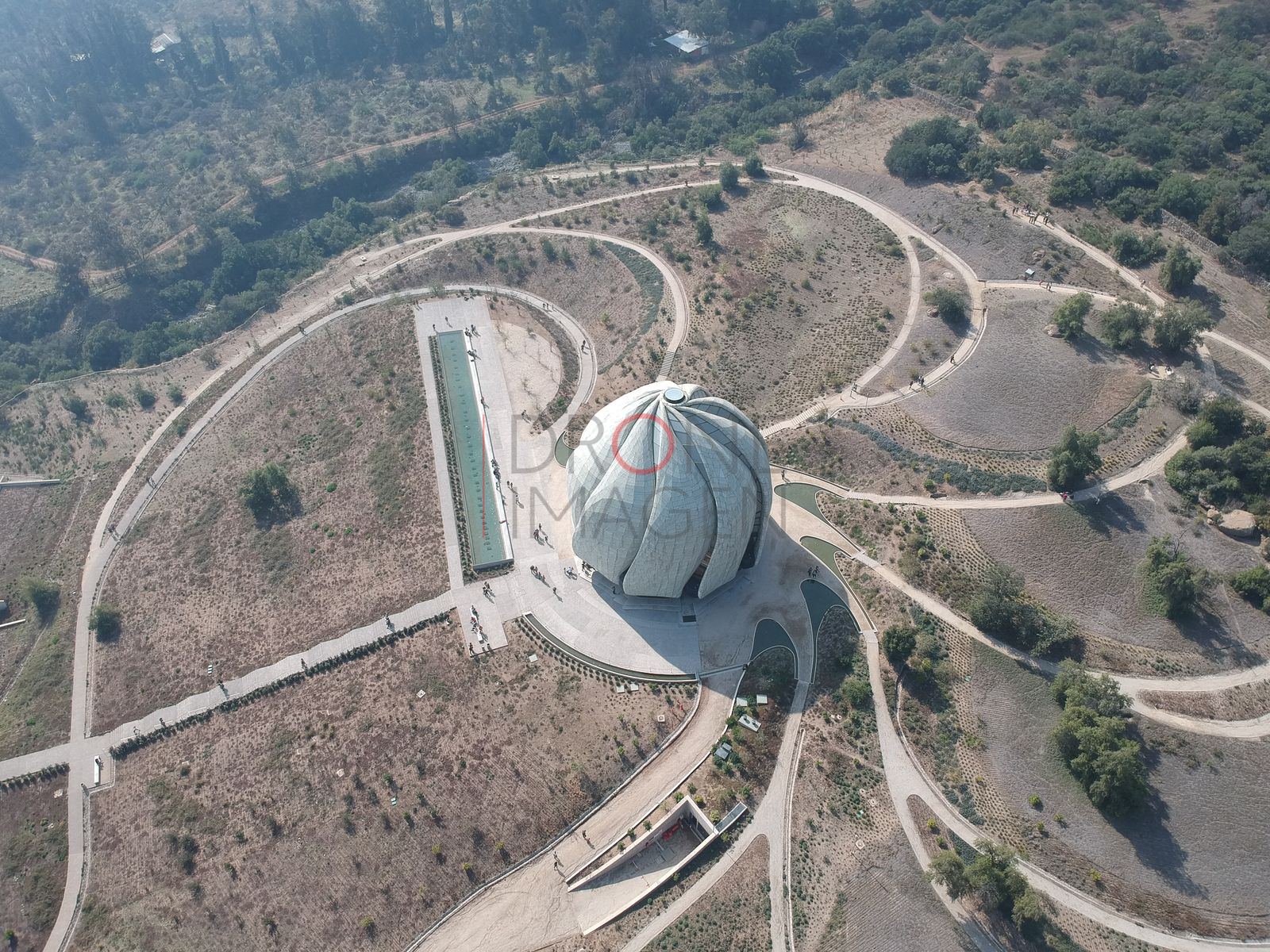 Cúpula y senderos del templo, Peñalolén