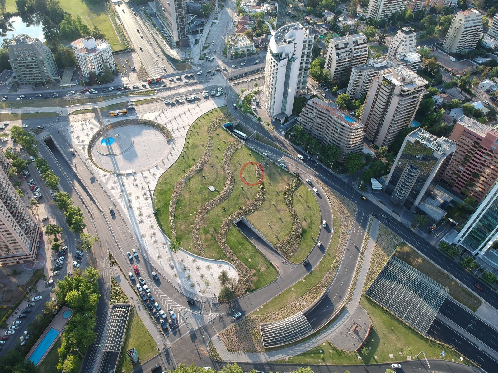 Enlace vial y áreas verdes, Las Condes
