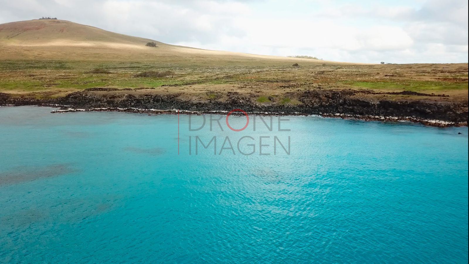 Bahía de aguas turquesas