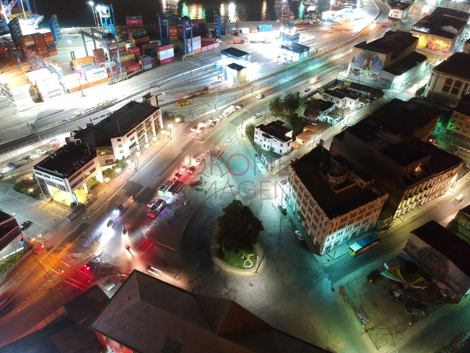 Puerto de Valparaíso de noche #11