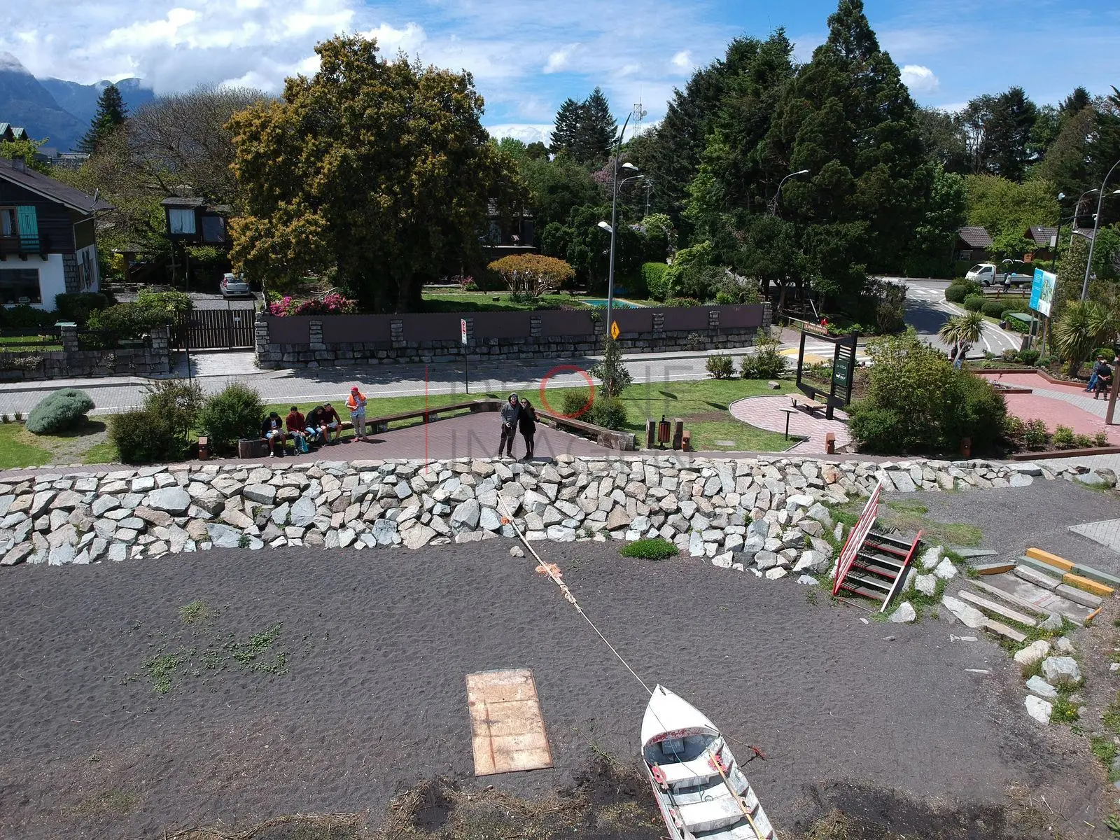 Mirador y plaza junto al lago, Centro de Pucón